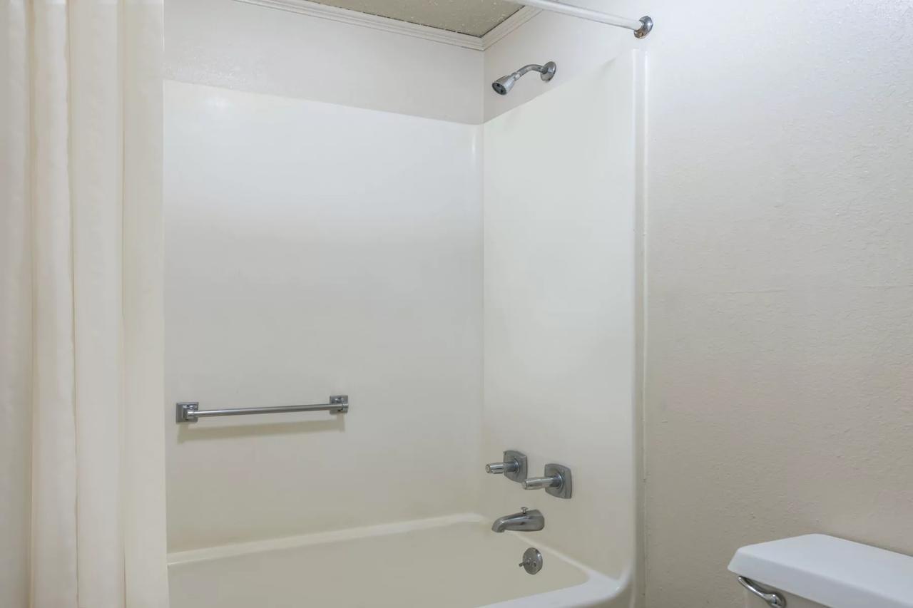 Knights Inn Columbus/Franklinton Екстер'єр фото