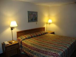 Knights Inn Columbus/Franklinton Екстер'єр фото